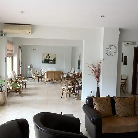 Apart Otel Magnolia Loutra Edipsou (Evia)